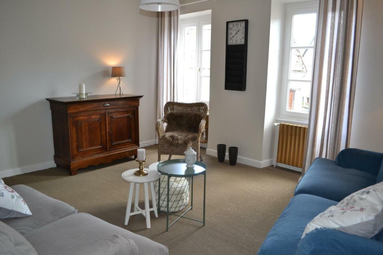 Appartement Passe Partout Lucenay-l'Eveque Exterior photo